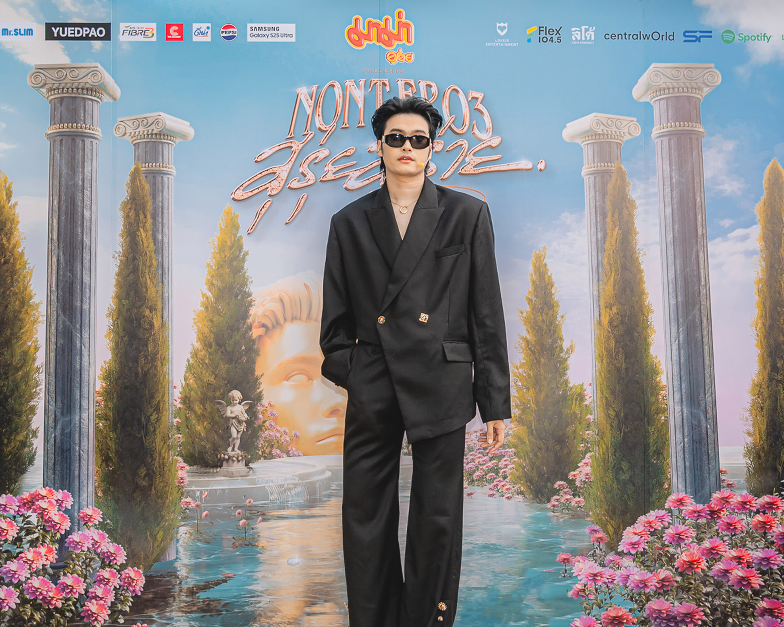 งานแถลงข่าวสุดอลัง! “นนท์ ธนนท์” ล่องเรือยอร์ช เปิดฉากอย่างยิ่งใหญ่สุดสุรุ่ยสุร่าย กลาง ICONSIAM