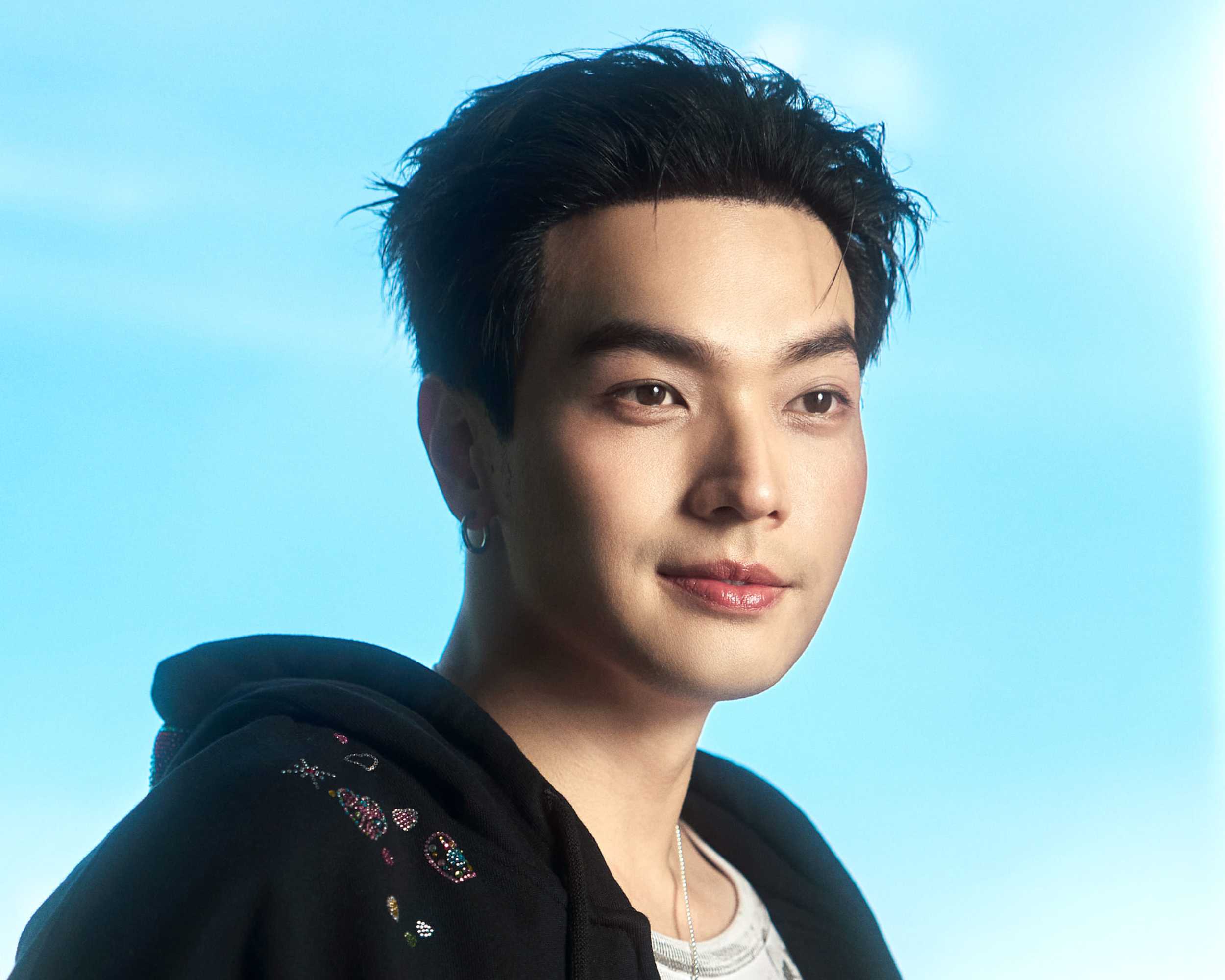 เมื่อความรักจากคนในฝันกลายเป็นจริง OABNITHI ส่งต่อความโรแมนติกผ่านเพลง “เริ่มจากฝัน (STARLIGHT)”