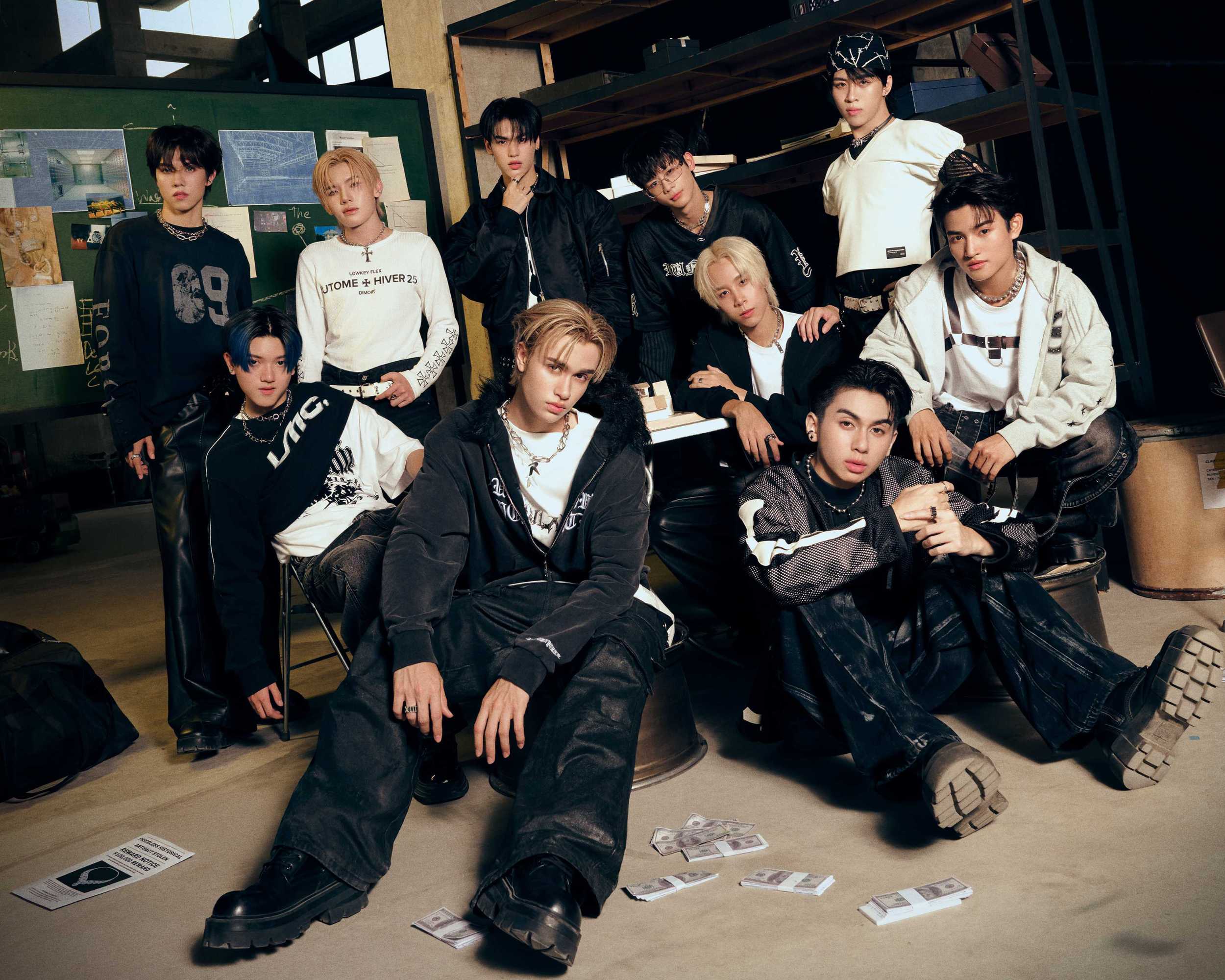 DICE ปิดท้ายอัลบั้มแรกด้วยซิงเกิลที่ 9 ‘BILLIONAIRE’ เพลงรักสุดขี้เล่นที่จะเปลี่ยนรอยยิ้มของคุณให้มีค่ามหาศาล!