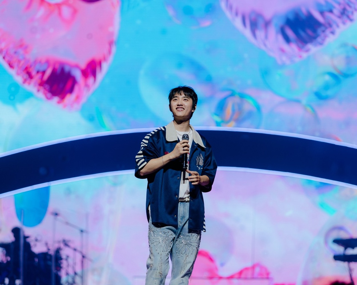 มวลความรัก ล้นอิมแพค!! “โด คยองซู” ระเบิดพลังเสียง โอบกอดทุกหัวใจ ในคอนเสิร์ต “2025 DOH KYUNG SOO ASIA CONCERT TOUR <DO it! in BANGKOK”