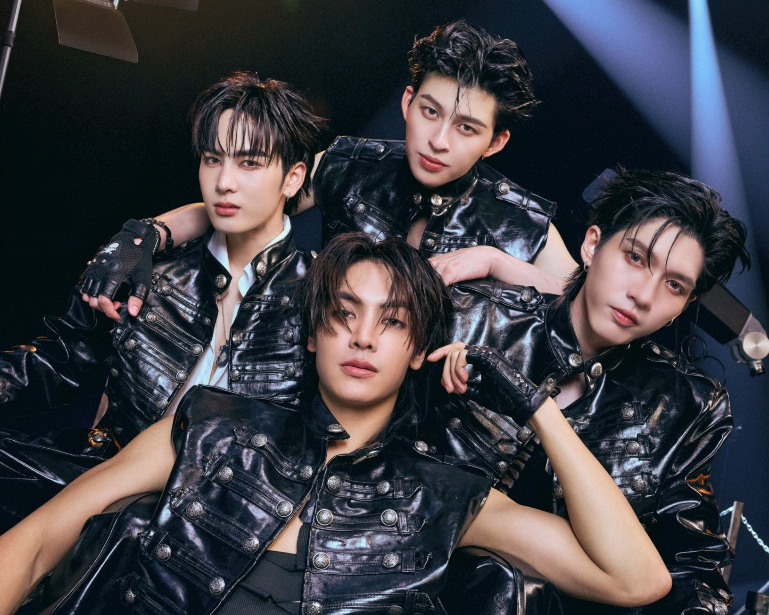 “JASP.ER” ชวนแฟนเพลงสู่โลกสุดเย้ายวน กับซิงเกิลใหม่ “LOVE SCENE” พร้อมแนวดนตรีที่สะท้อนตัวตนสมาชิกวงด้วยเคมีร้อนแรง